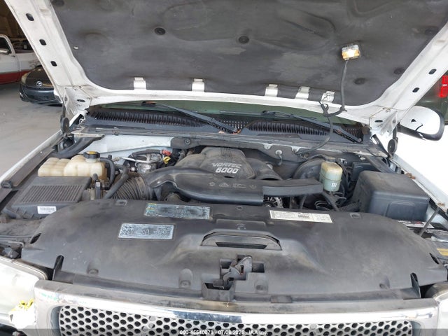 45540079 :رقم المزاد ، 1GKFK66UX1J302915 vin ، 2001 Gmc Yukon Xl 1500 Denali مزاد بيع