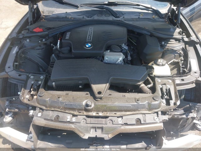 45540087 :رقم المزاد ، WBA3C3C51EP662792 vin ، 2014 Bmw 320i Xdrive مزاد بيع