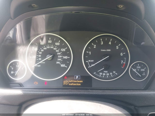 45540087 :رقم المزاد ، WBA3C3C51EP662792 vin ، 2014 Bmw 320i Xdrive مزاد بيع
