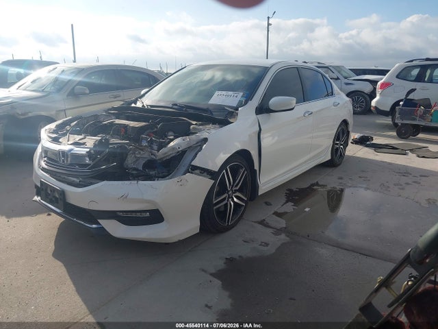 2016 Honda Accord Sport მანქანა იყიდება აუქციონზე, vin: 1HGCR2F58GA018754, აუქციონის ნომერი: 45540114