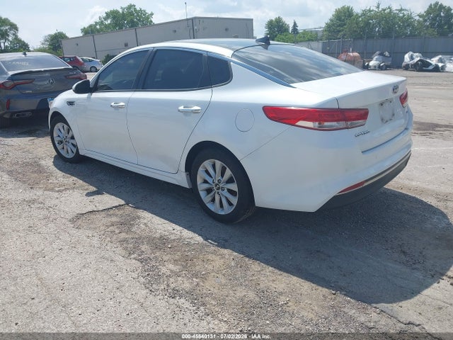 KIA OPTIMA EX 2016 5XXGU4L37GG092605 Image 3