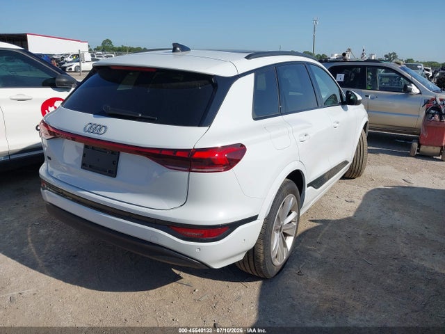 WA122BGF3SA033784 Audi Q6 E-tron Premium Plus
