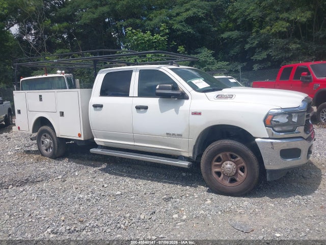 2022 Ram 2500 Tradesman  4x4 8' Box მანქანა იყიდება აუქციონზე, vin: 3C7WR5HJ8NG274062, აუქციონის ნომერი: 45540141