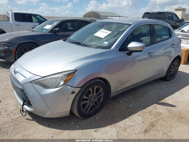 Toyota YARIS LE 2020 3MYDLBJV5LY707864 Image 2