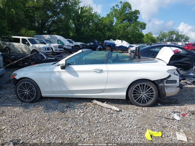 2020 Mercedes-benz C 300 მანქანა იყიდება აუქციონზე, vin: W1KWK8DBXLF989852, აუქციონის ნომერი: 45540196
