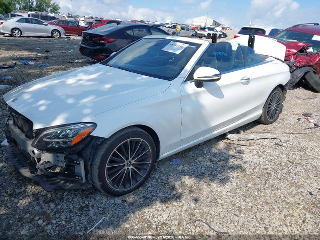 2020 Mercedes-benz C 300 მანქანა იყიდება აუქციონზე, vin: W1KWK8DBXLF989852, აუქციონის ნომერი: 45540196