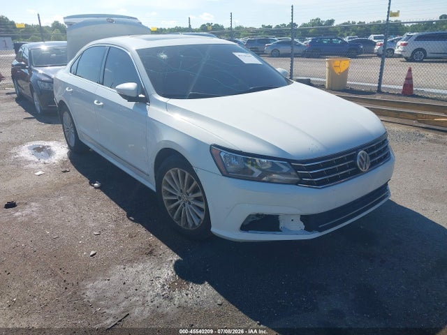 Volkswagen Passat 1.8t Se 2017 1VWBT7A35HC023640 головне зображення