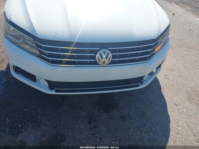 Продажа на аукционе авто 2017 Volkswagen Passat 1.8t Se, vin: 1VWBT7A35HC023640, номер лота: 45540209
