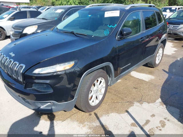 Продаж на аукціоні авто 2016 Jeep Cherokee Latitude, vin: 1C4PJLCB2GW352434, номер лоту: 45540237