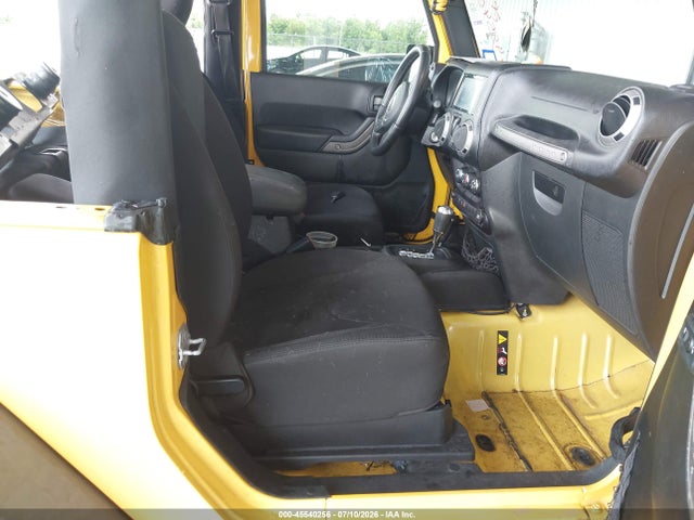 1C4AJWAG2FL611607 Jeep Wrangler Sport