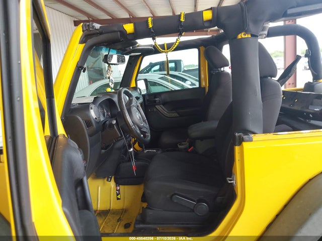 1C4AJWAG2FL611607 Jeep Wrangler Sport