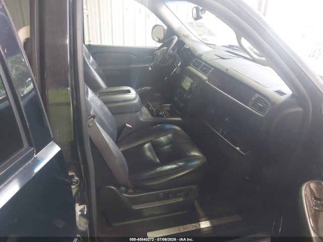 45540272 :رقم المزاد ، 1GKFK63848J136523 vin ، 2008 Gmc Yukon Denali مزاد بيع