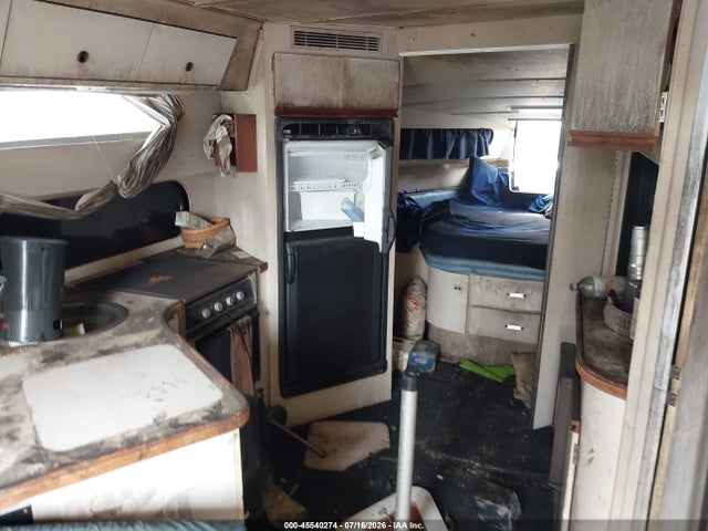 Продаж на аукціоні авто 1989 Carver 34' 9, vin: CDRR6100C989, номер лоту: 45540274