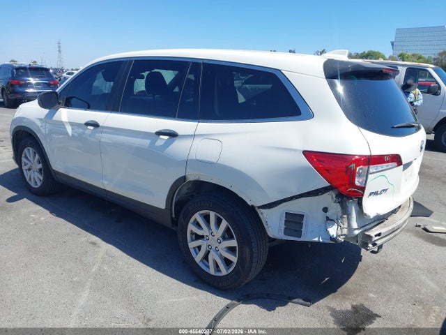 Honda PILOT LX 2019 5FNYF5H15KB020485 Image 3