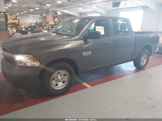 1C6RR6KG6JS250284 RAM 1500 Tradesman 4x2 5&#039;7 Box