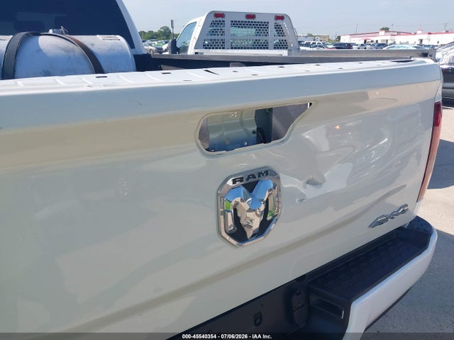 2017 Ram 3500 Tradesman  4x4 8' Box მანქანა იყიდება აუქციონზე, vin: 3C63RRGL9HG677649, აუქციონის ნომერი: 45540354