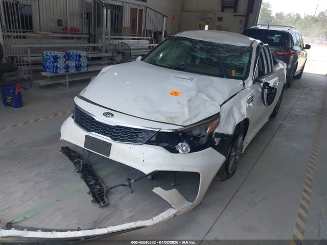 KIA Optima Lx 2019 5XXGT4L35KG368825 Image 2