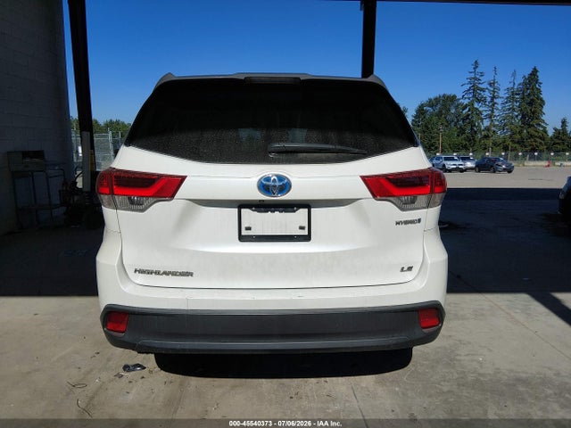 Toyota Highlander Hybrid Le 2018 5TDBGRFH5JS051109 Image 16