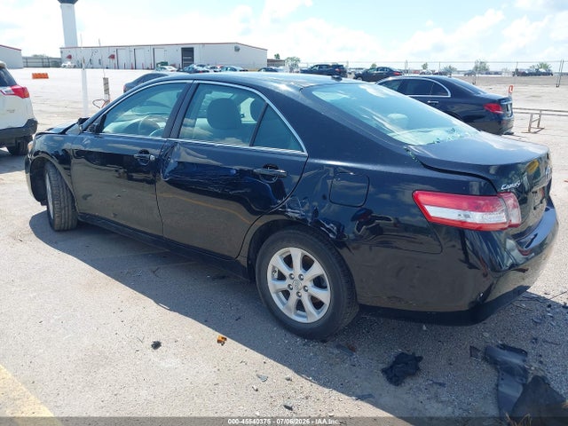 45540375 :رقم المزاد ، 4T4BF3EK7BR206092 vin ، 2011 Toyota Camry Le مزاد بيع