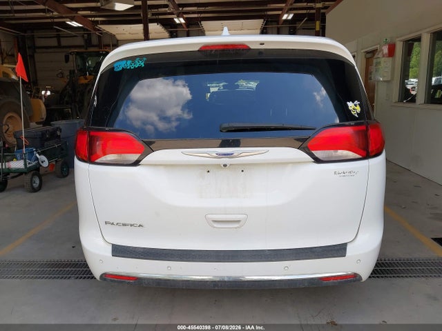 45540398 :رقم المزاد ، 2C4RC1BG9KR685364 vin ، 2019 Chrysler Pacifica Touring L مزاد بيع