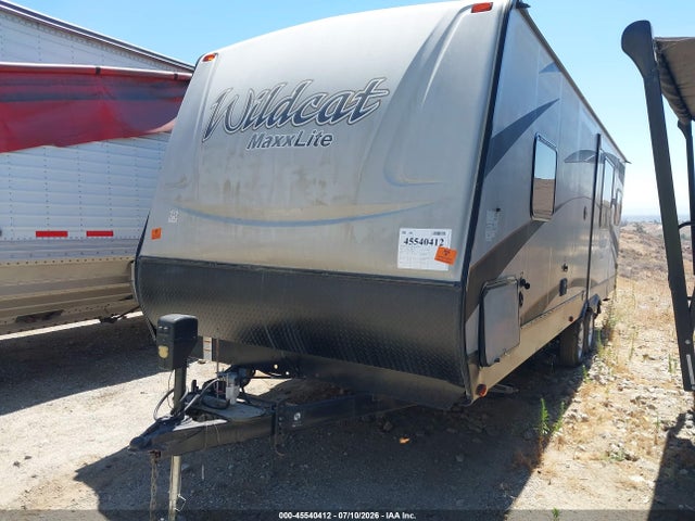Forest River Wildcat 2017 4X4TWCB28HT016608 Image 2