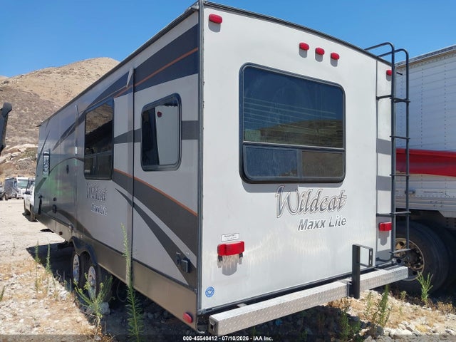 Forest River Wildcat 2017 4X4TWCB28HT016608 Image 3