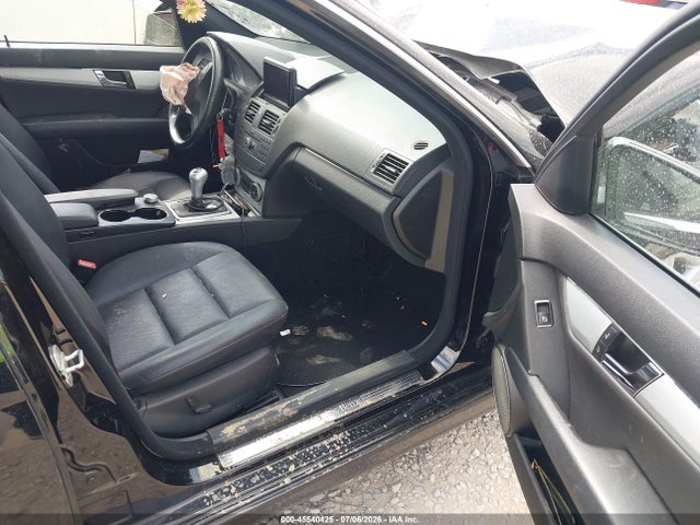 Aukcja sprzedaży 2011 Mercedes-benz C 300 Luxury 4matic/sport 4matic, vin: WDDGF8BB3BR146343, numer aukcji: 45540425