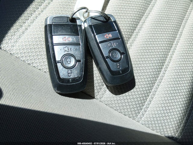 3FA6P0UU0JR243477 Ford Fusion Hybrid S