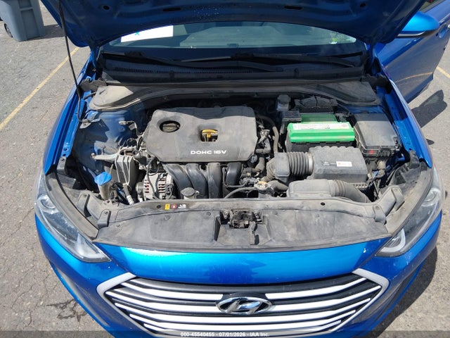 Hyundai ELANTRA SE 2018 5NPD74LF1JH398571 Image 10
