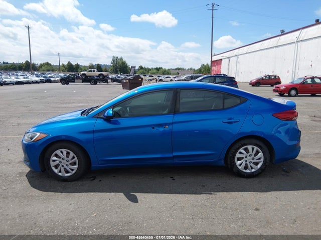 Hyundai ELANTRA SE 2018 5NPD74LF1JH398571 Image 14