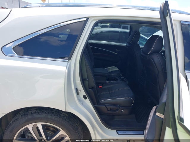 5FRYD4H87HB008598 Acura Mdx Advance Package