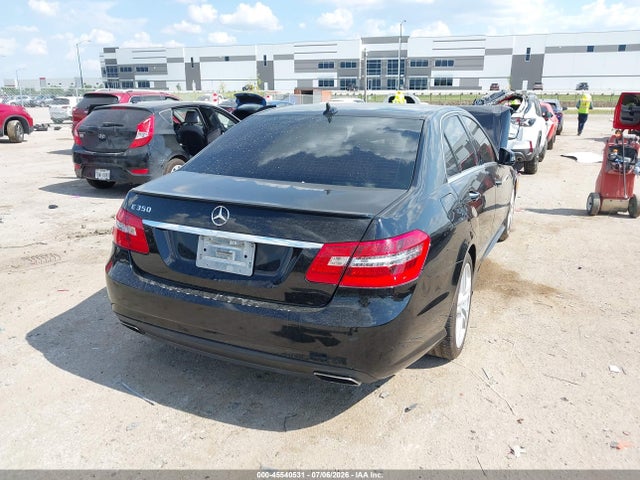2011 Mercedes-benz E 350 მანქანა იყიდება აუქციონზე, vin: WDDHF5GB8BA493757, აუქციონის ნომერი: 45540531