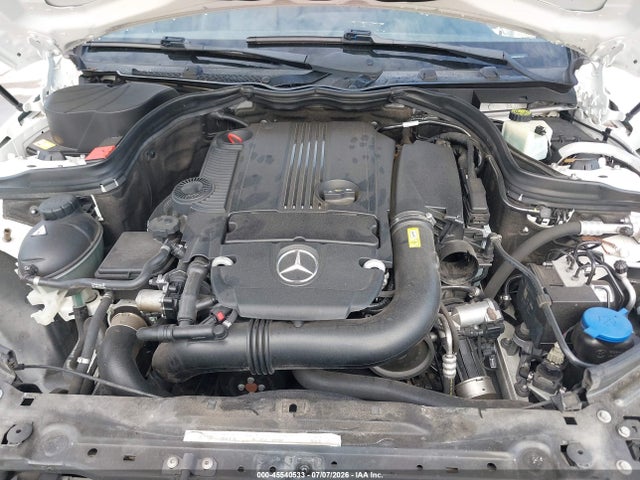 2014 Mercedes-benz C 250 Sport მანქანა იყიდება აუქციონზე, vin: WDDGF4HB0EG253687, აუქციონის ნომერი: 45540533