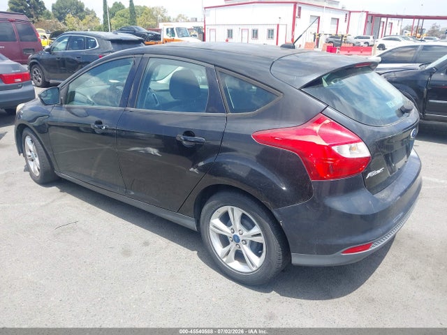 2013 Ford Focus Se მანქანა იყიდება აუქციონზე, vin: 1FADP3K27DL145978, აუქციონის ნომერი: 45540588