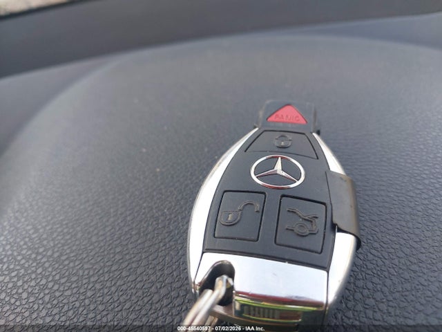 2010 Mercedes-benz C 300 Luxury/sport მანქანა იყიდება აუქციონზე, vin: WDDGF5EB3AR121967, აუქციონის ნომერი: 45540597