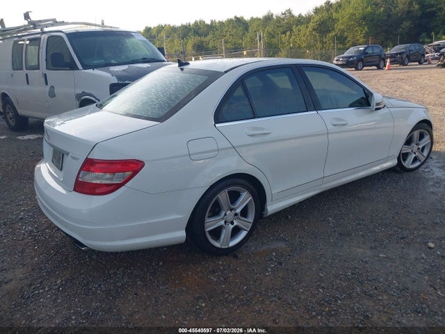 2010 Mercedes-benz C 300 Luxury/sport მანქანა იყიდება აუქციონზე, vin: WDDGF5EB3AR121967, აუქციონის ნომერი: 45540597