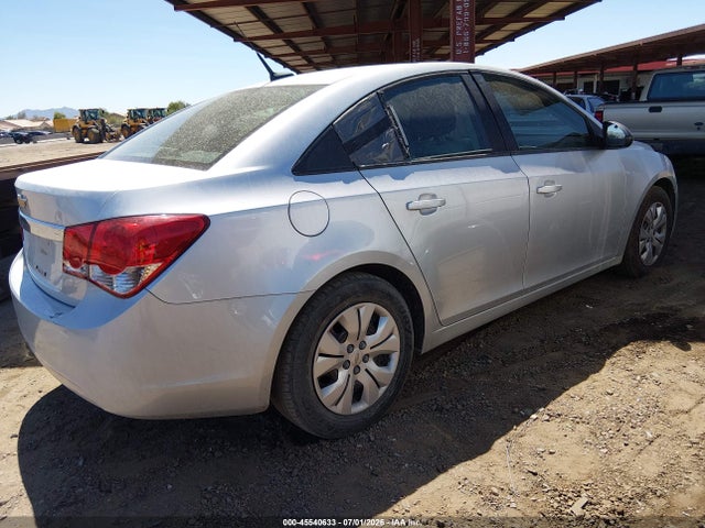 1G1PA5SG3E7218993 Chevrolet Cruze Ls Auto