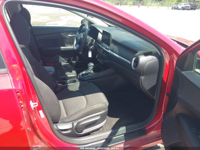 45540660 :رقم المزاد ، 3KPF24AD2KE055363 vin ، 2019 Kia Forte Lxs مزاد بيع