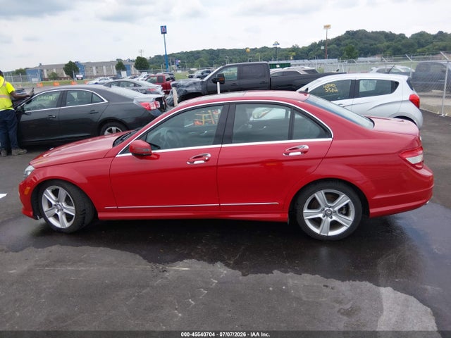 Продаж на аукціоні авто 2011 Mercedes-benz C 300 Luxury 4matic/sport 4matic, vin: WDDGF8BB7BR157264, номер лоту: 45540704