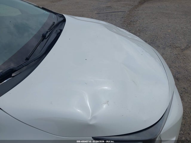 Toyota Corolla Hybrid Le 2020 JTDEBRBE6LJ002346 Image 18
