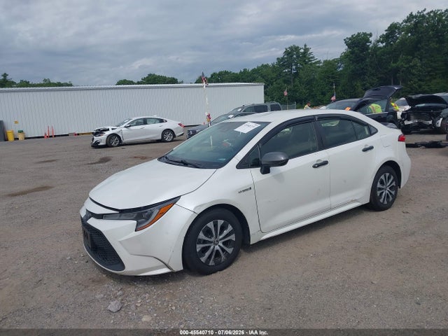 Toyota Corolla Hybrid Le 2020 JTDEBRBE6LJ002346 Image 2