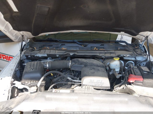 Продажа на аукционе авто 2022 Ram 1500 Classic Tradesman  4x2 6'4 Box, vin: 1C6RR6FG3NS152460, номер лота: 45540753