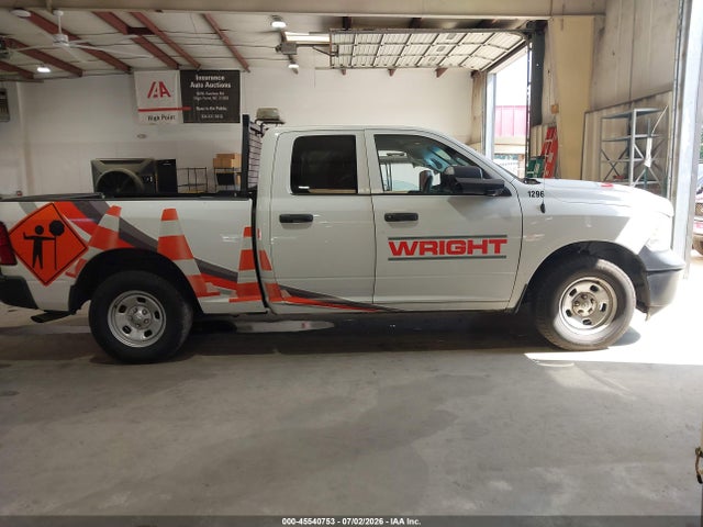 Продажа на аукционе авто 2022 Ram 1500 Classic Tradesman  4x2 6'4 Box, vin: 1C6RR6FG3NS152460, номер лота: 45540753