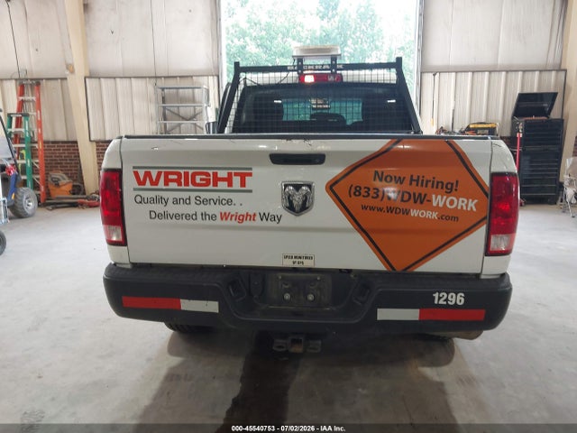 Продажа на аукционе авто 2022 Ram 1500 Classic Tradesman  4x2 6'4 Box, vin: 1C6RR6FG3NS152460, номер лота: 45540753