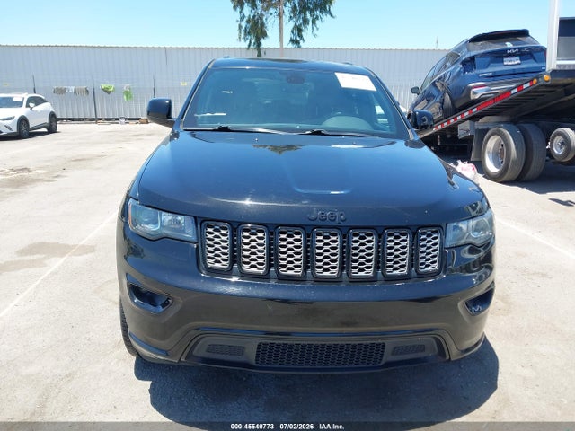 1C4RJFAG1JC477667 Jeep Grand Cherokee Altitude 4x4