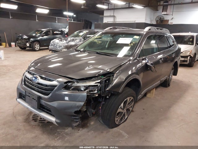 45540779 :رقم المزاد ، 4S4BTAPC1L3135654 vin ، 2020 Subaru Outback Touring مزاد بيع