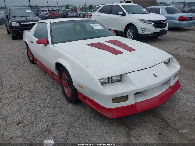 45540786 :رقم المزاد ، 1G1FP23E6NL155255 vin ، 1992 Chevrolet Camaro Rs مزاد بيع
