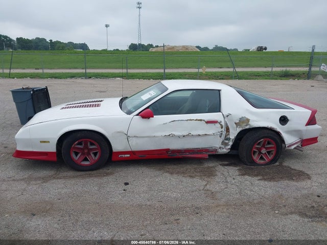 Продажа на аукционе авто 1992 Chevrolet Camaro Rs, vin: 1G1FP23E6NL155255, номер лота: 45540786