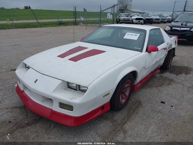 Продажа на аукционе авто 1992 Chevrolet Camaro Rs, vin: 1G1FP23E6NL155255, номер лота: 45540786