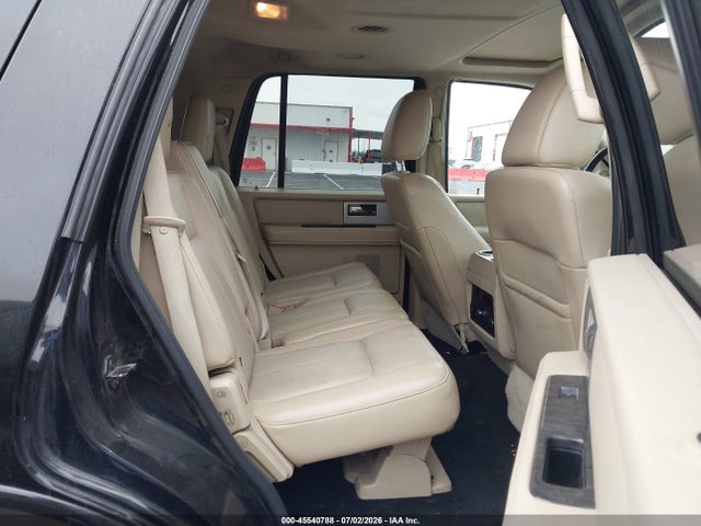 1FMJU1KT8HEA03891 Ford Expedition Limited